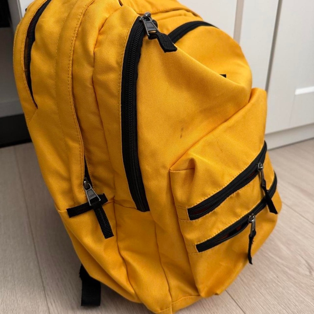 Vans Off The Wall Yellow Backpack Black Accents Streetwear Skate Bag - Picture 5 of 6